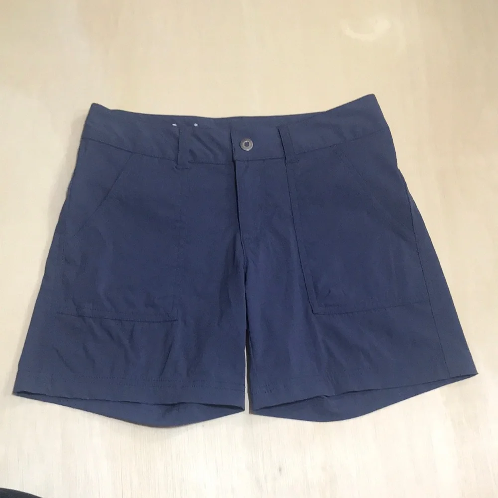 Columbia Navy Blue Athletic Shorts Size XL